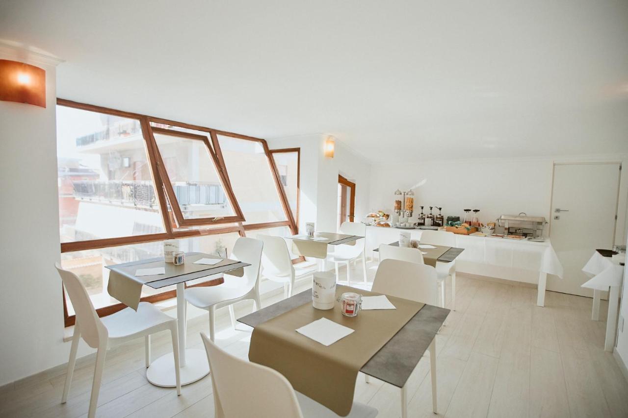 Hotel Castrichella Boutique Rome Airport 3*