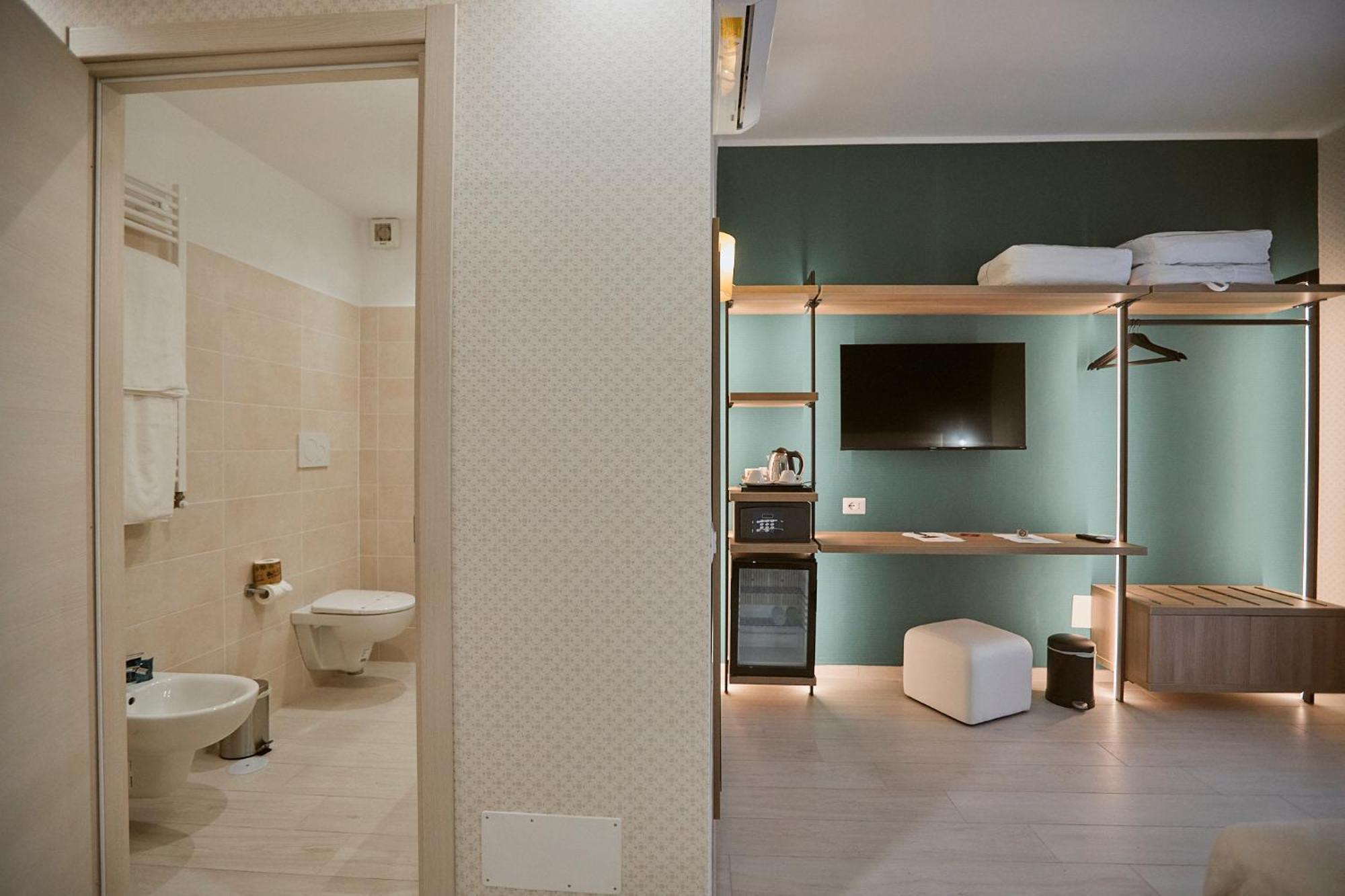 Castrichella Boutique Rome Airport Hotel 3*